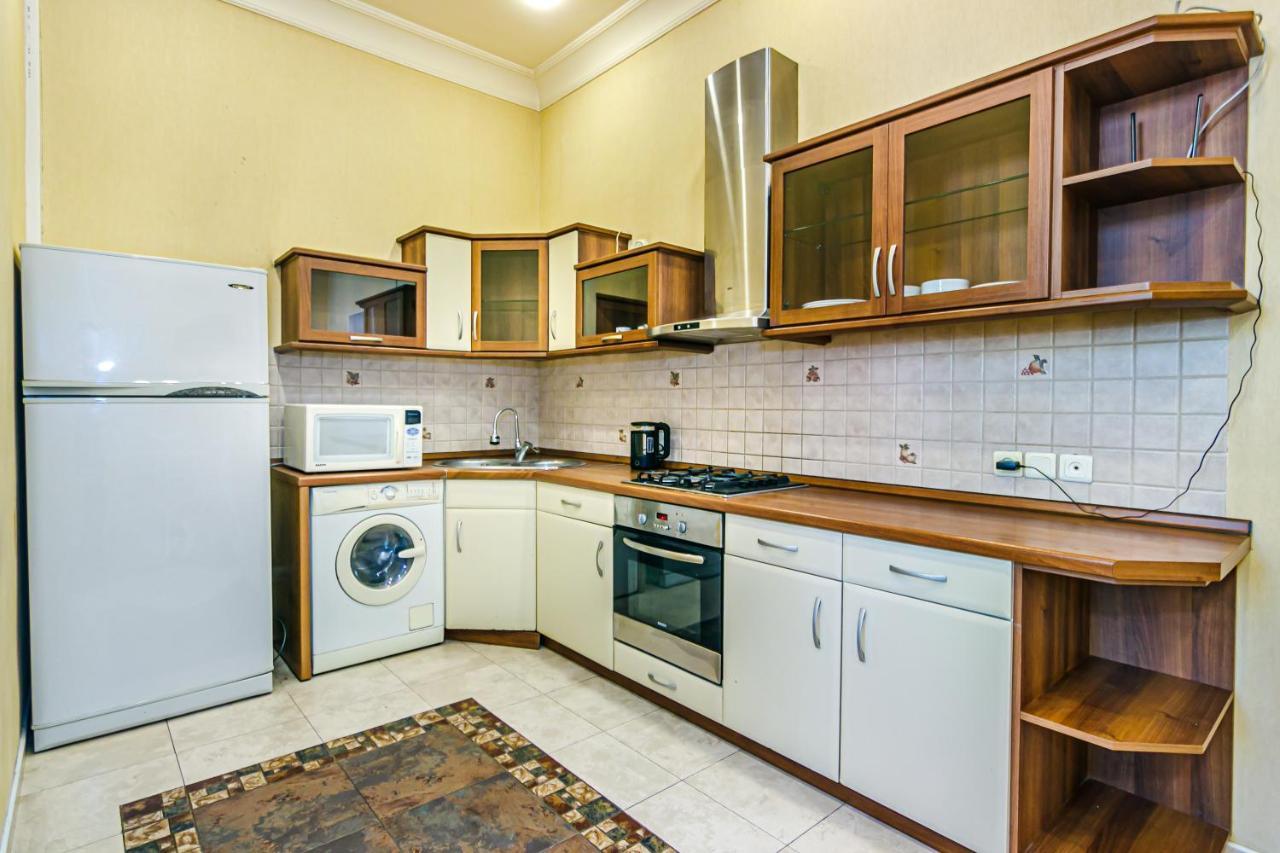 Windy City Apartment Baku Bagian luar foto